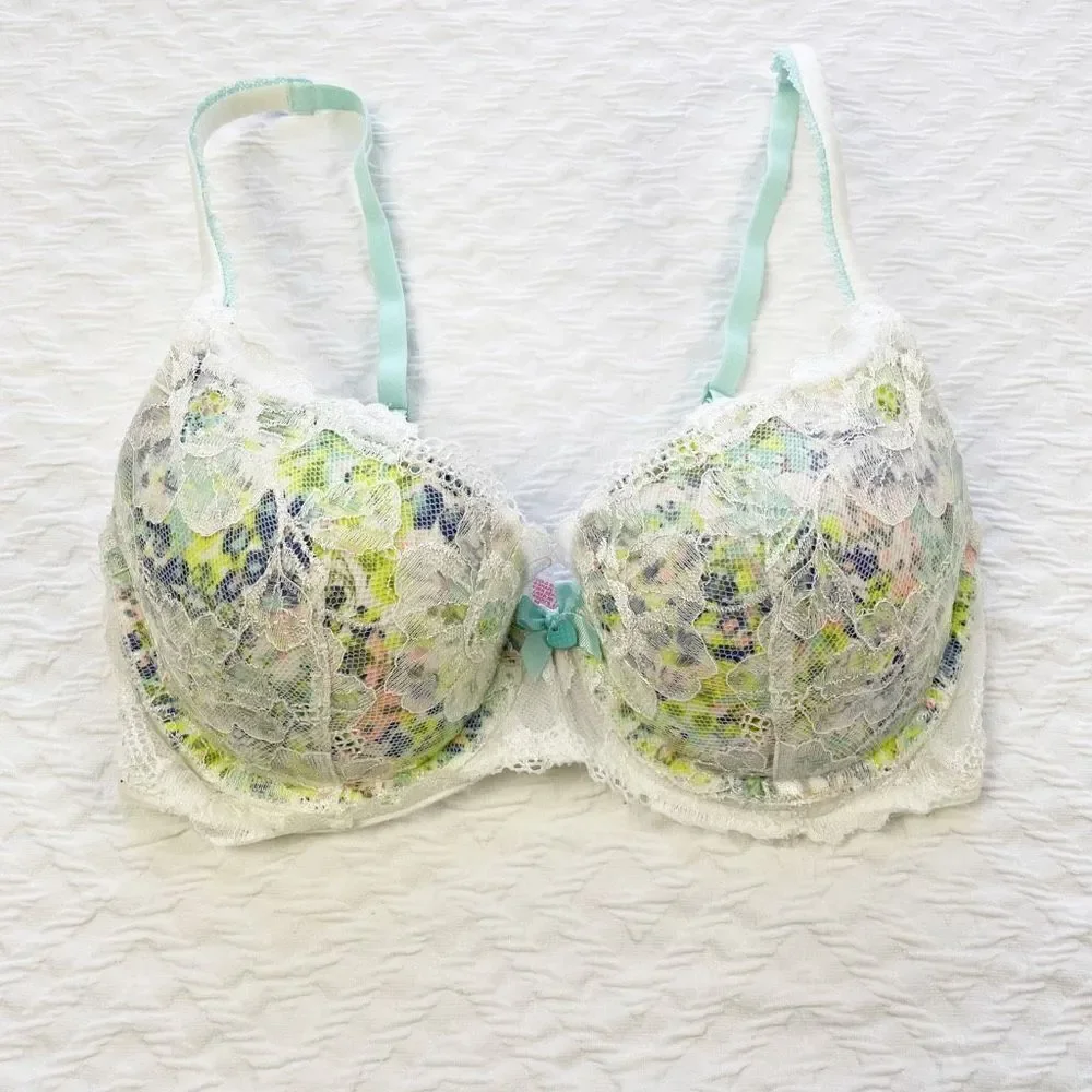BUY 1 GET 1 FREE Victorias Secret Body By Victoria Lined Demi 32D white blue gre